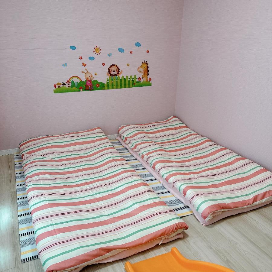 Free Parking Namba South Villa 4 Rooms 120M2 Osaka Buitenkant foto
